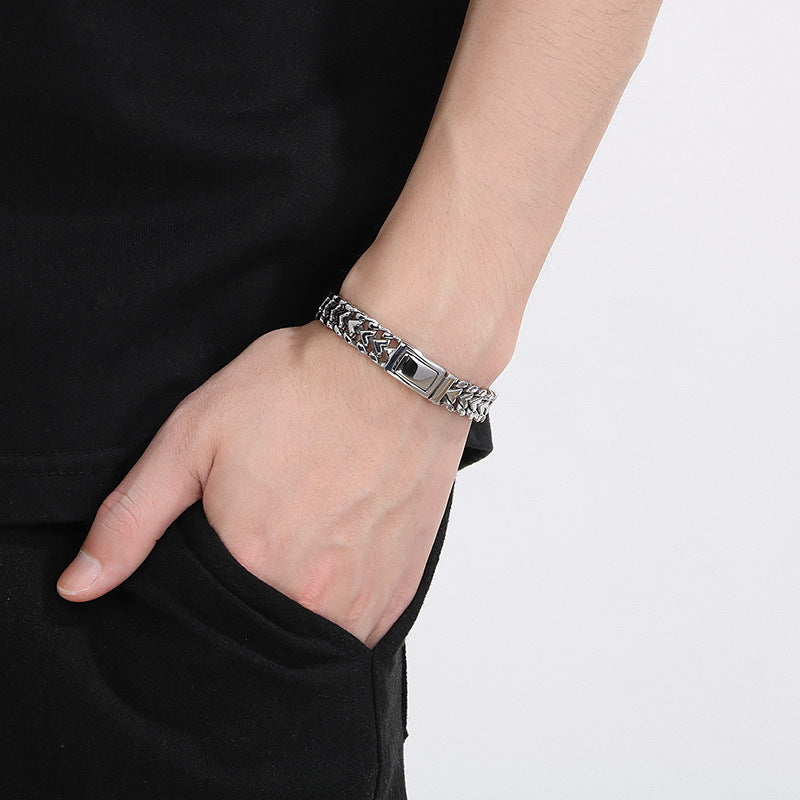 High-End Retro Heart-Shaped Stainless Steel Bracelet for Men - Perfect Festival Gift for Your Boyfriend