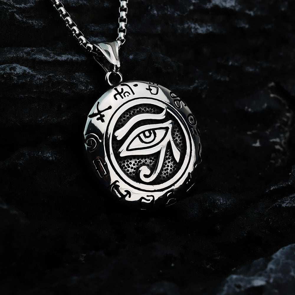 Vintage Men's Ancient Egyptian Eye of Horus Pendant Necklace
