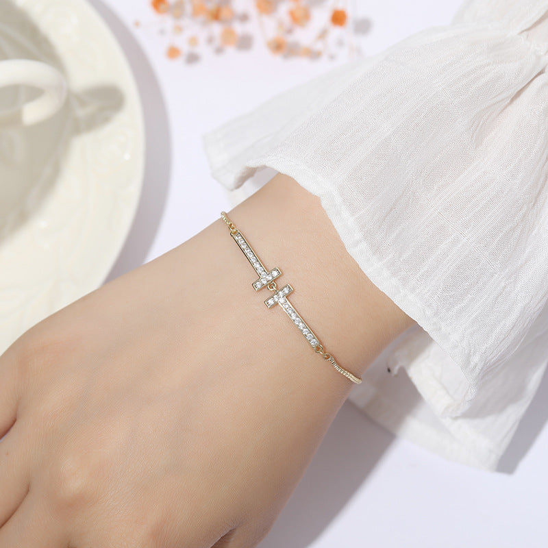 Elegant Sterling Silver Zircon Bracelet - Perfect Gift for Her