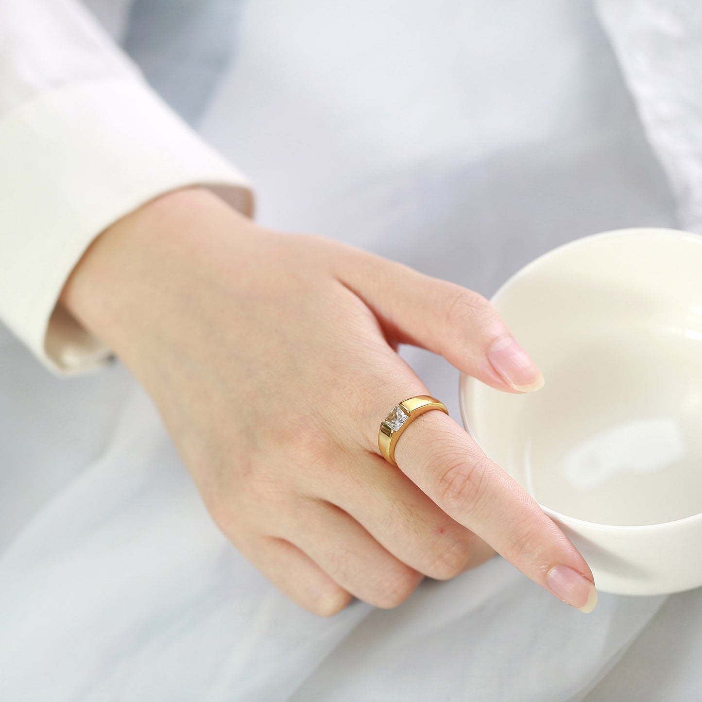 Titanium Steel Women's Ring 18k Gold Green Zircon Jewelry