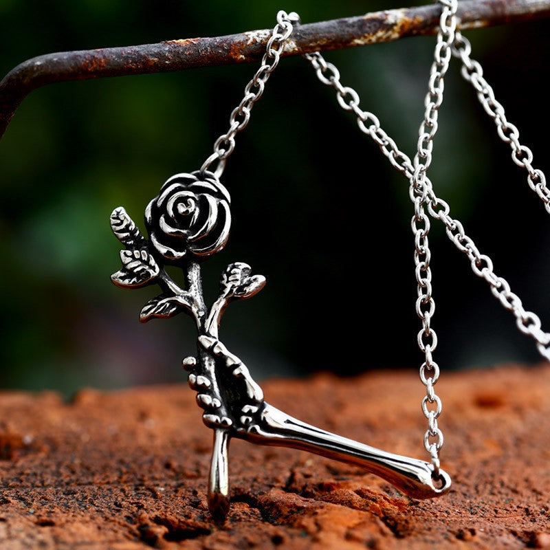 European-American Retro Titanium Steel Rose Pendant Necklace for Men - Wholesale Stainless Steel Jewelry