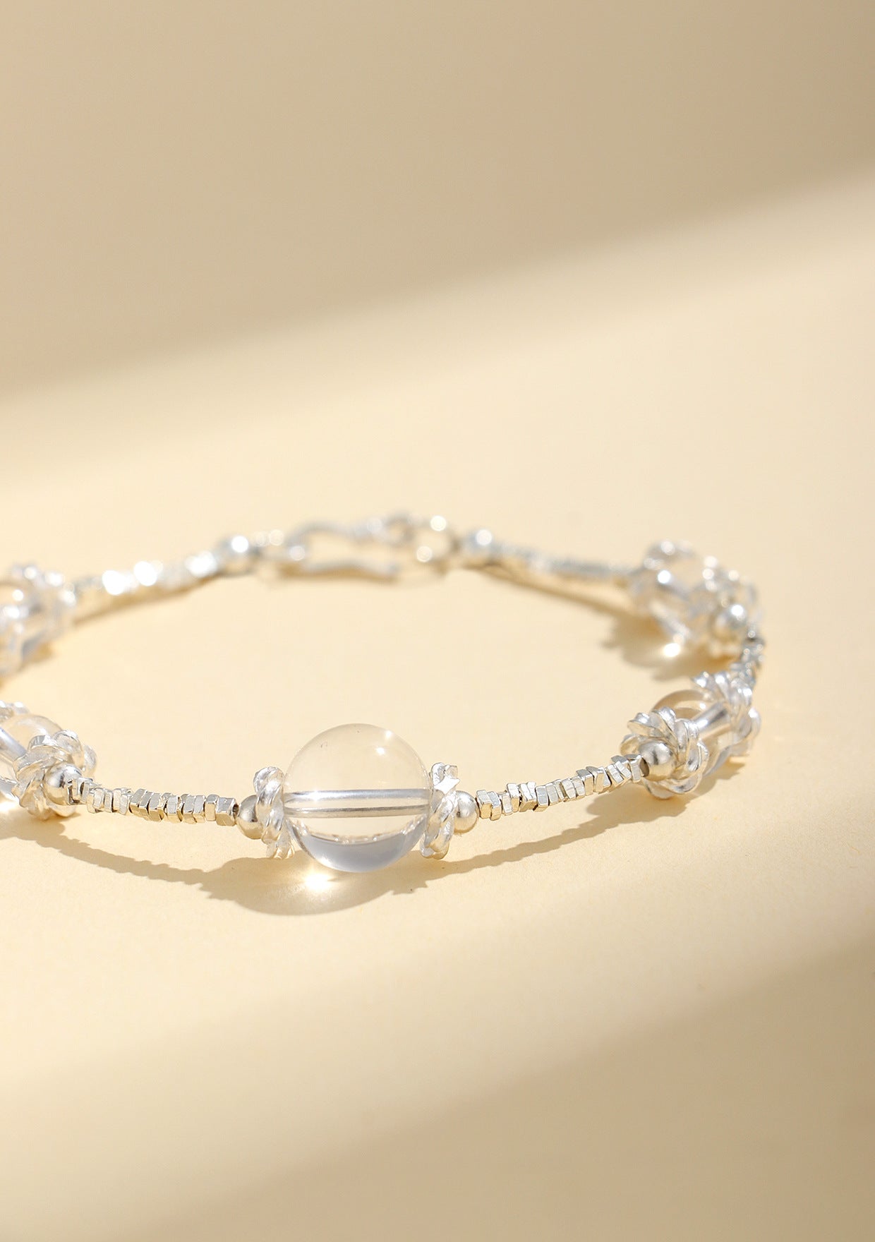 Planderful Fortune's Favor Bracelet – Elegant Crystal Design