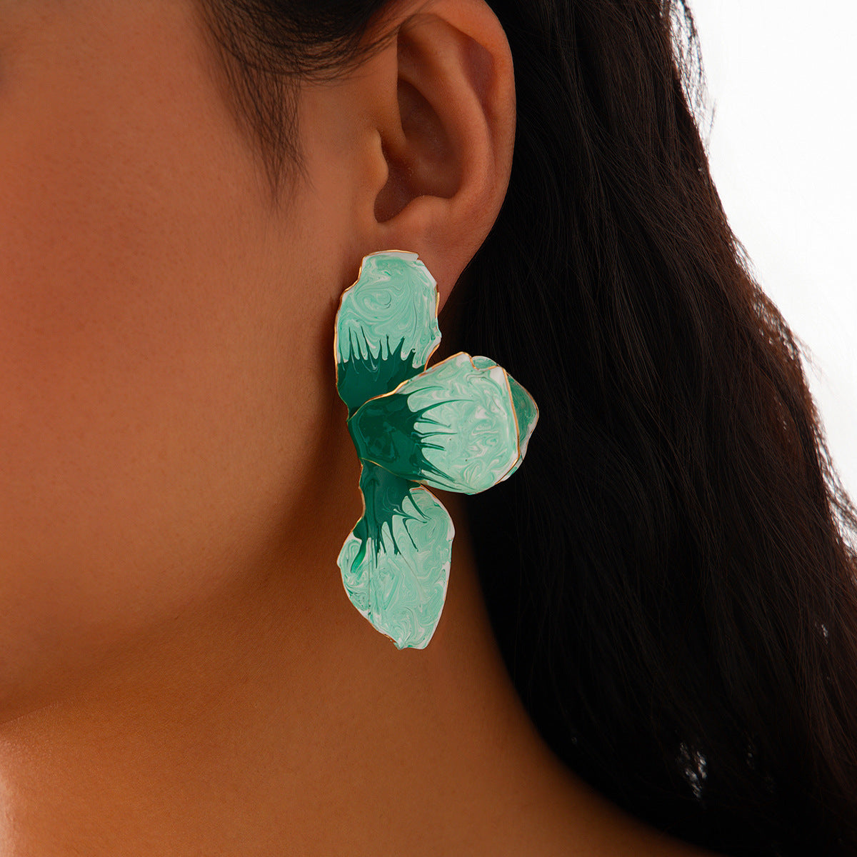 Planderful Vienna Verve Stud Earrings For Women Versatile Metal Statement Jewelry