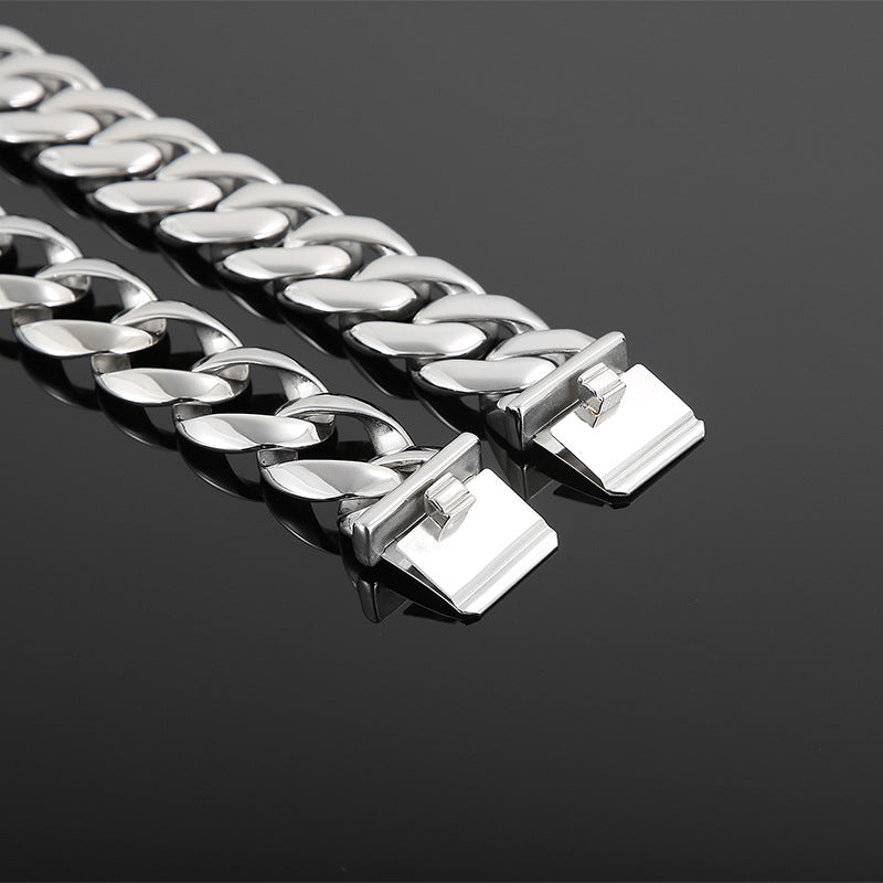 Thick And Wide Casting Twist Chain Stainless Steel Creative Men's Thick And Necklace