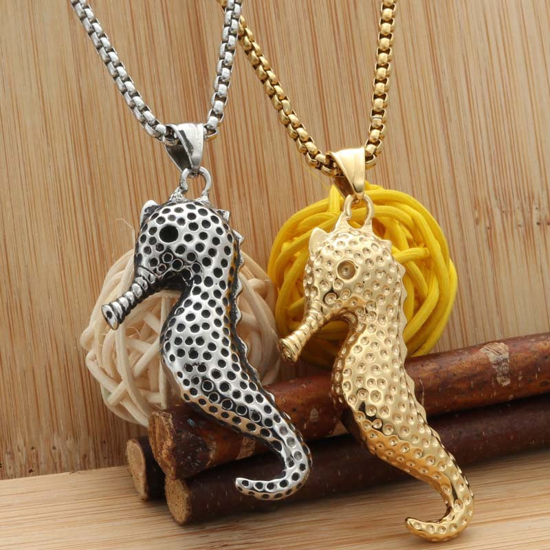 Personalized Titanium Steel Seahorse Pendant Necklace for Men - Retro Punk Sea Creature Design