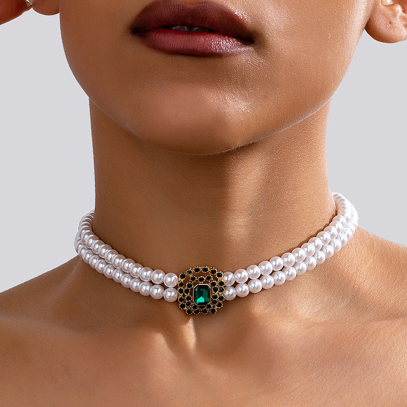 Planderful Vienna Verve Necklace – Elegant Multi-Layer Imitation Pearl Design