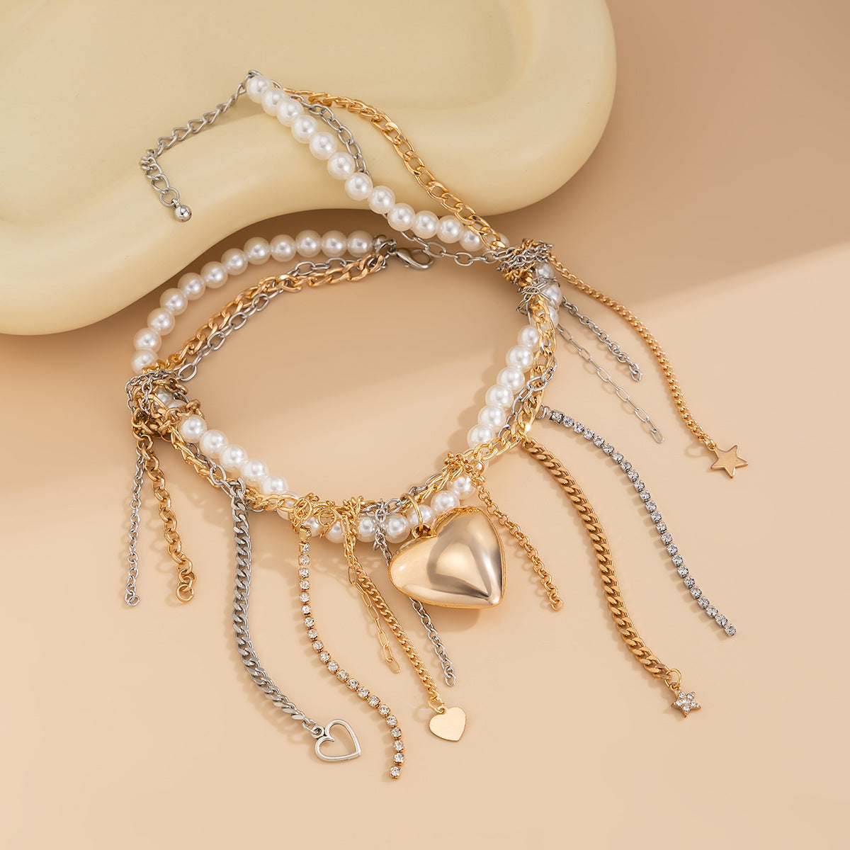 Planderful Vienna Verve Necklace – Exaggerated Heart-Shaped Pendant