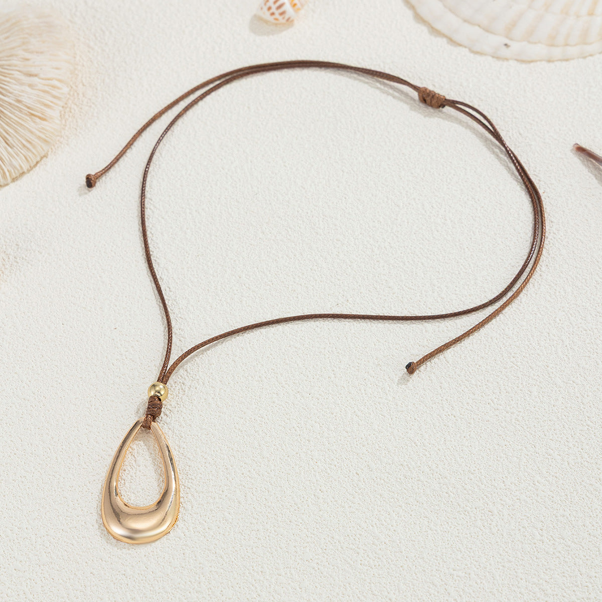 Hollow Teardrop Geometric Necklace