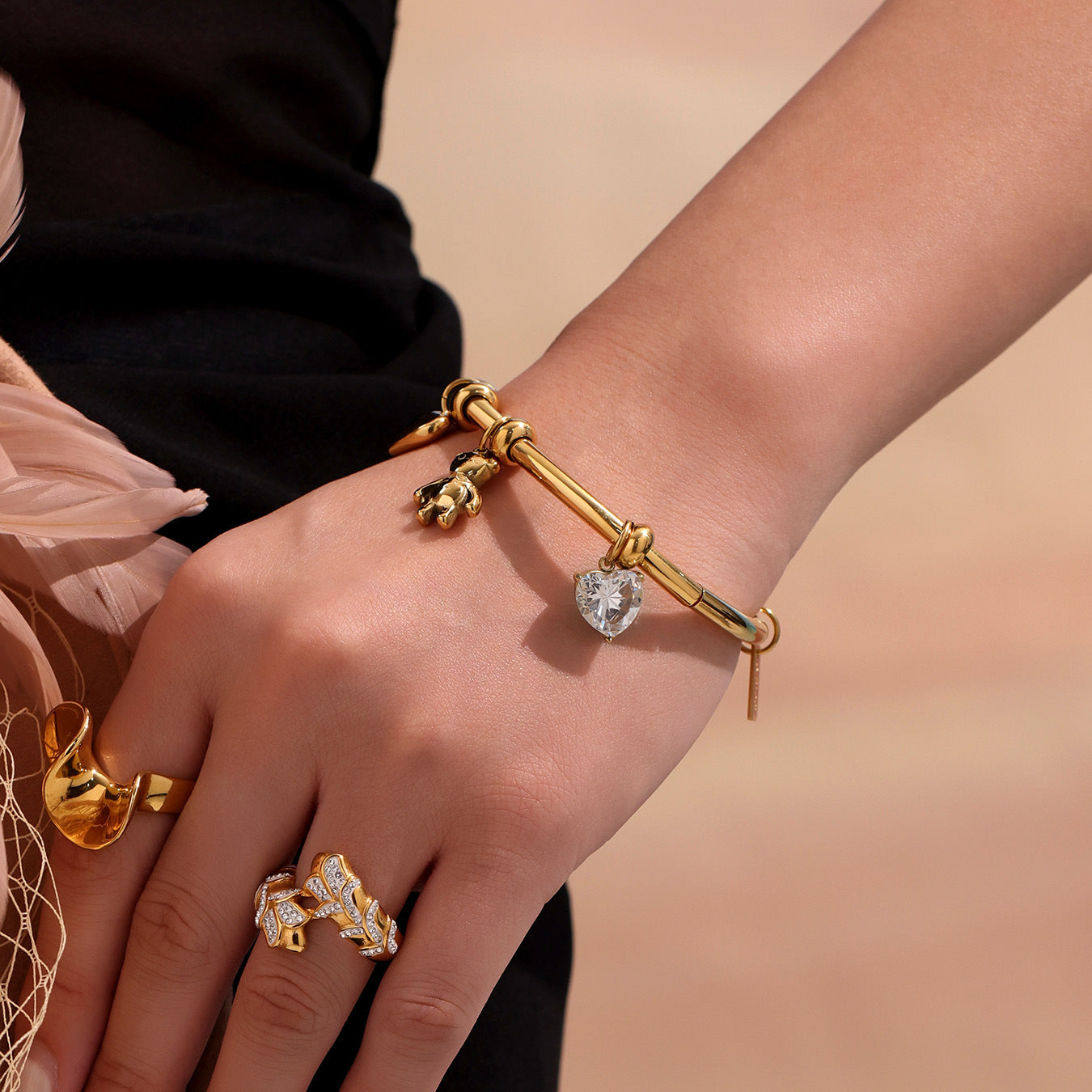 Planderful Geometric Bracelet Stainless Steel Gold Plated