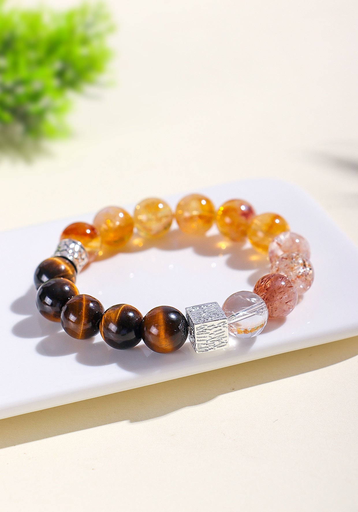 Planderful Fortune's Favor Bracelet – Elegant Crystal Beaded Design