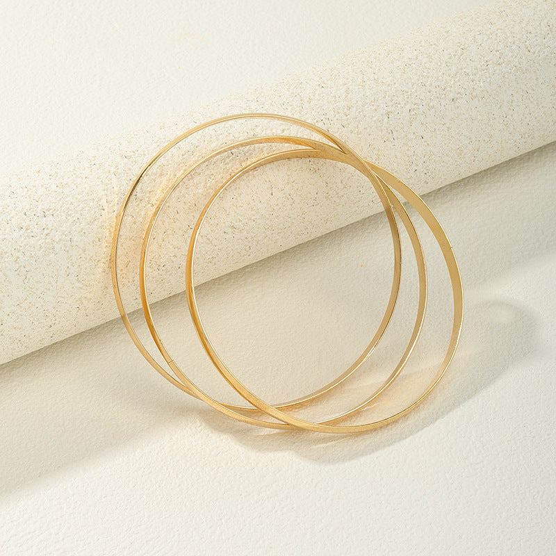 Trendy Metal Chain Ring Bracelet for Women - Vienna Verve Collection