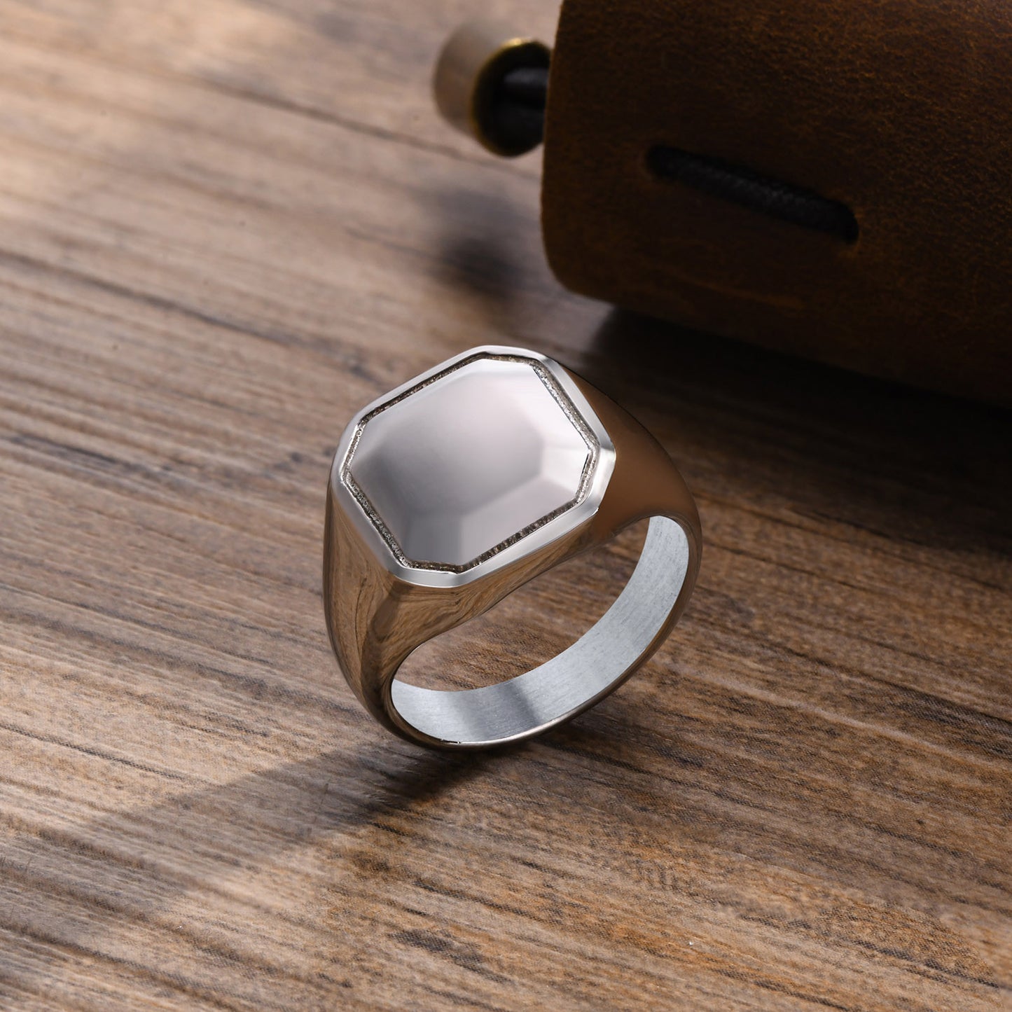 Cross-Border European and American Personalized Rings Wholesale