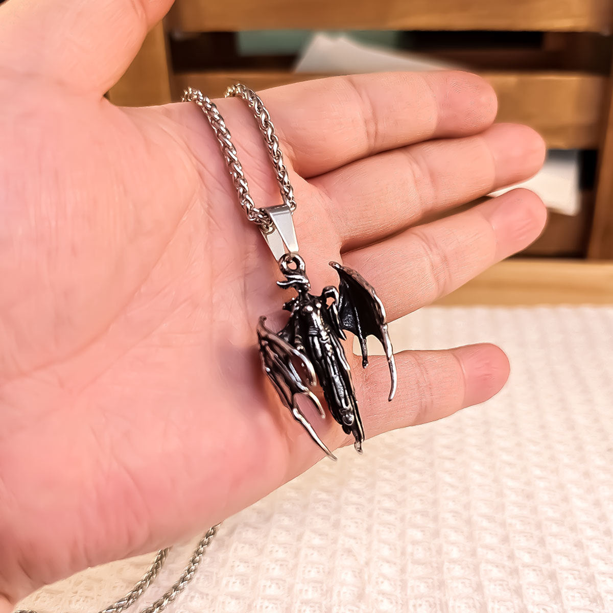 Punk Muse Mechanical Ji Skeleton Men's Necklace Fallen Angel Pendant Ornament