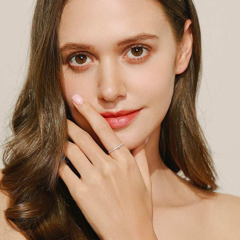 Fashionable Sterling Silver Ring with Zircon Detailing in Various Sizes