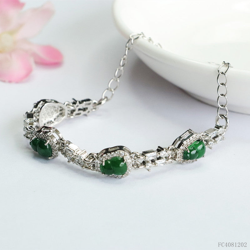 Jadeite Gourd 5*7 mm Bracelet