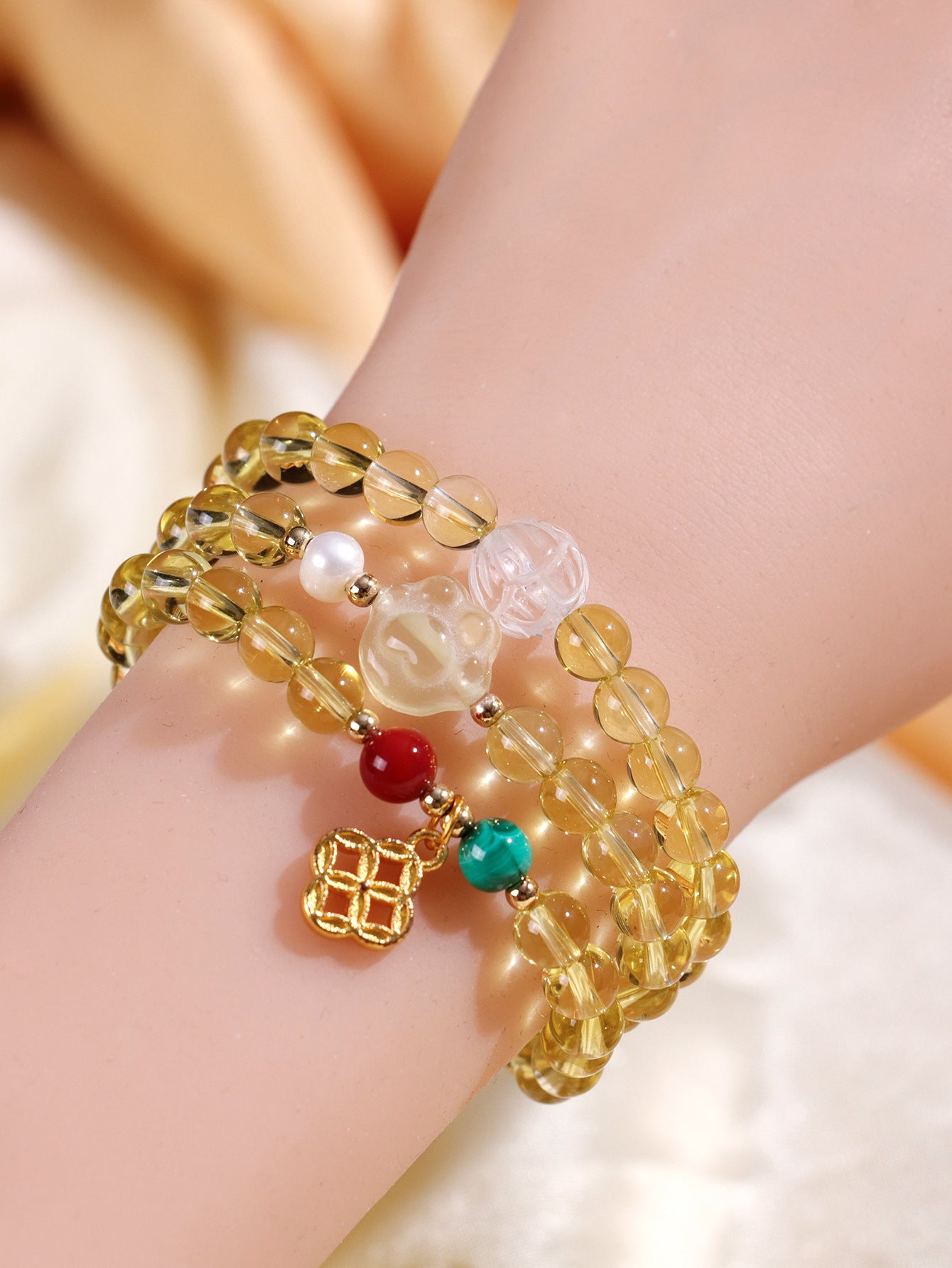 Planderful Fortune's Favor Bracelet – Elegant Citrine and Crystal Design