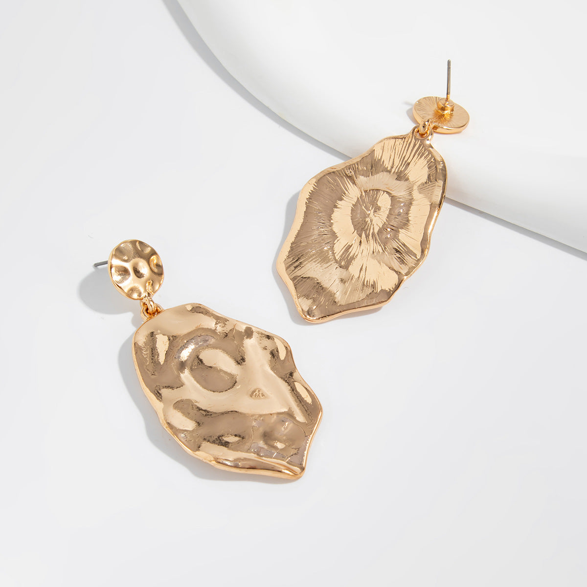 Planderful Vienna Verve Earrings – Elegant Sunflower Design