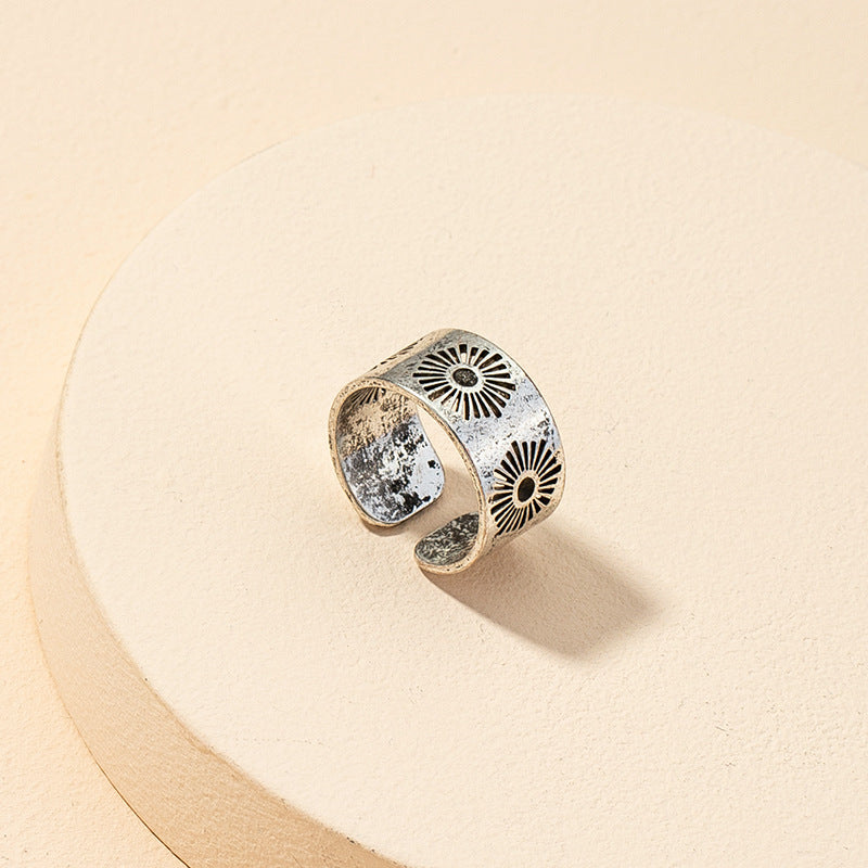 Vintage Vienna Verve Handcrafted Ring - Bohemian Style Metal Jewelry Piece