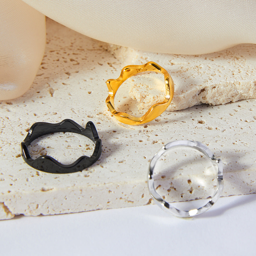 Korean Wave Minimalist Gold-Plated Titanium Steel Ring for Everyday Genie