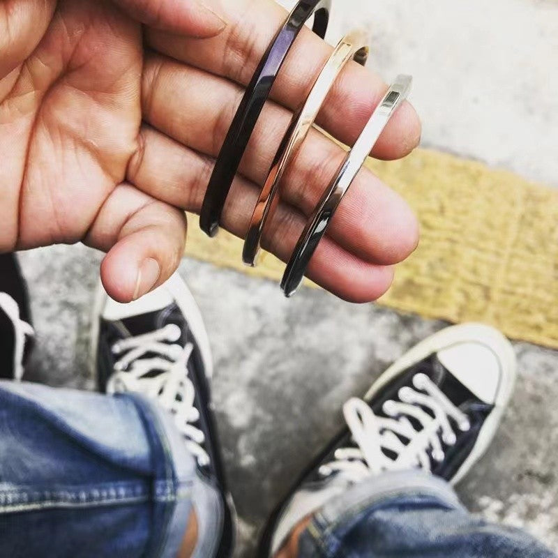 Planderful Jewelry Titanium Steel Mens Bracelet Minimalist Mobius Inspired Design With Customizable Lettering