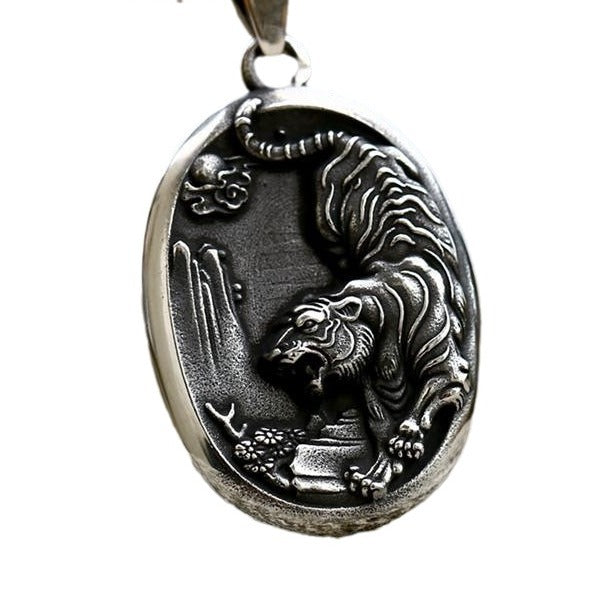 Titanium Steel Zodiac Tiger Pendant for Men - Retro European and American Design