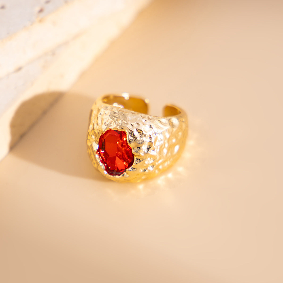 Planderful Vienna Verve Ring – Exaggerated Punk Geometric Design