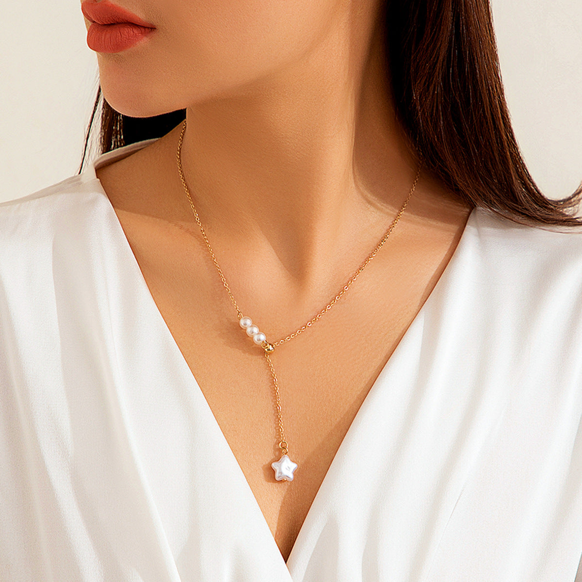 Adjustable Star & Pearl-Style Pendant Necklace