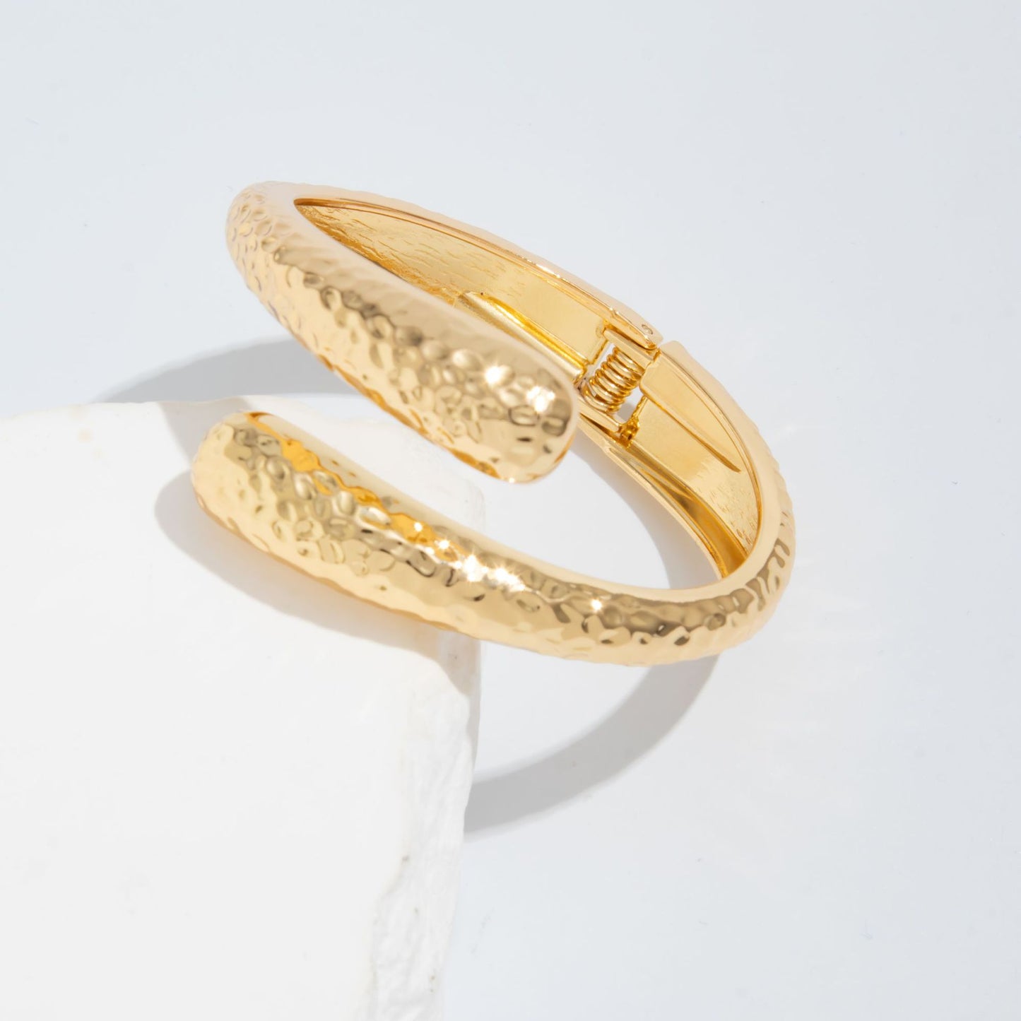 Planderful Vienna Verve Bracelet – Unique Pleated Design