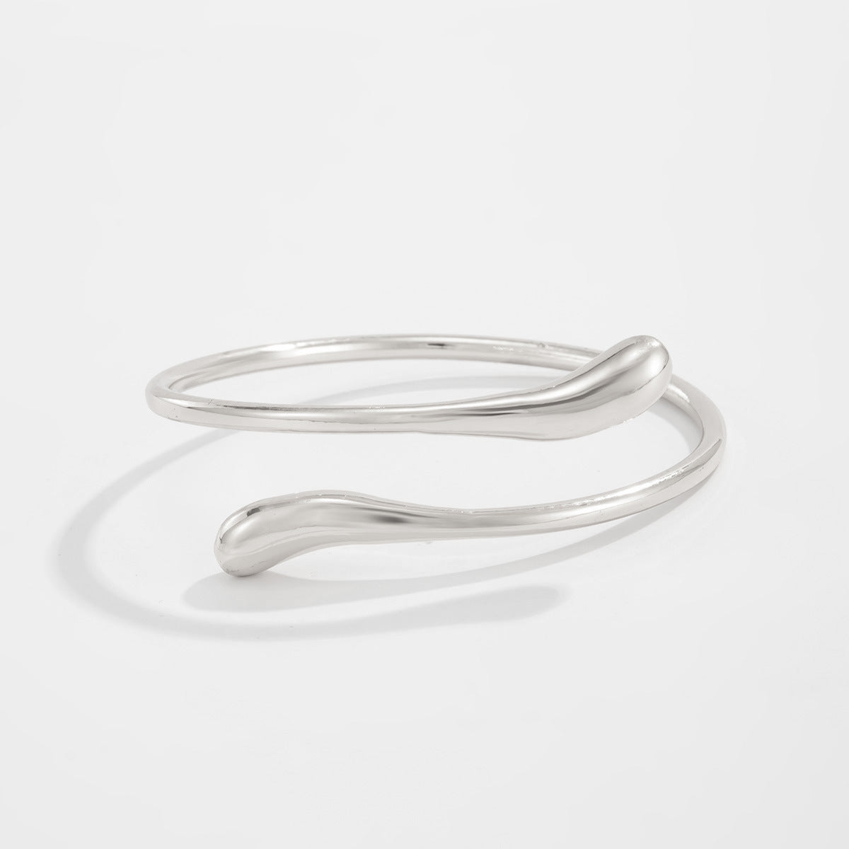 Planderful Water Drop Bracelet Vienna Verve For Women Elegant Versatile Geometric Jewelry