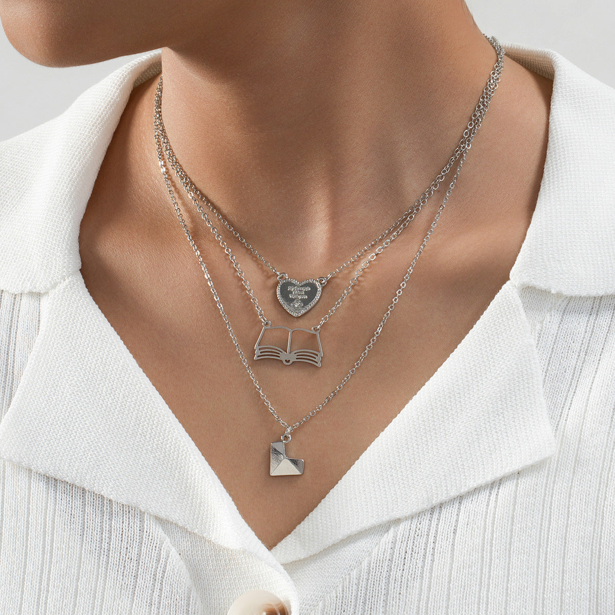 Planderful Vienna Verve Necklace Set – Exquisite Three-Dimensional Heart Design