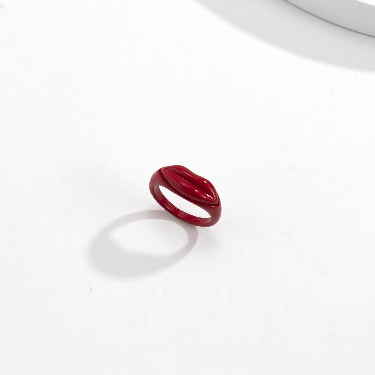 Lighthearted Halloween Lip Ring with European and American Flair