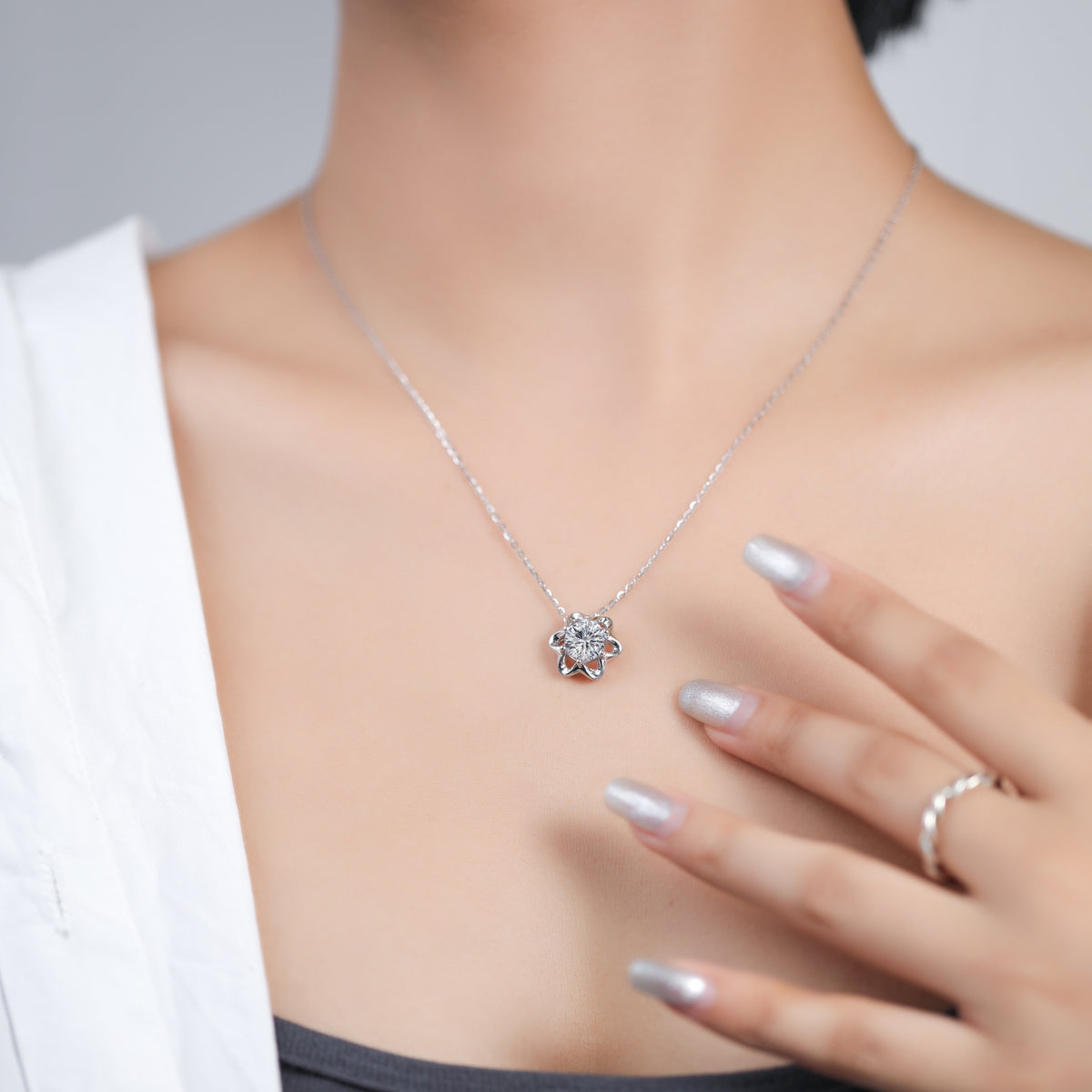 5-Carat Moissanite S925 Sterling Silver Women's Pendant Necklace