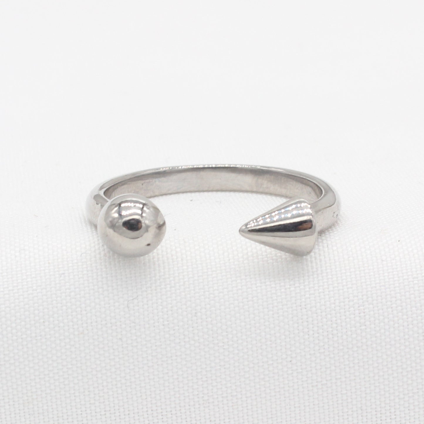 Planderful Everyday Genie Titanium Steel Ring – European and American Style Simple INS Wind Opening Design