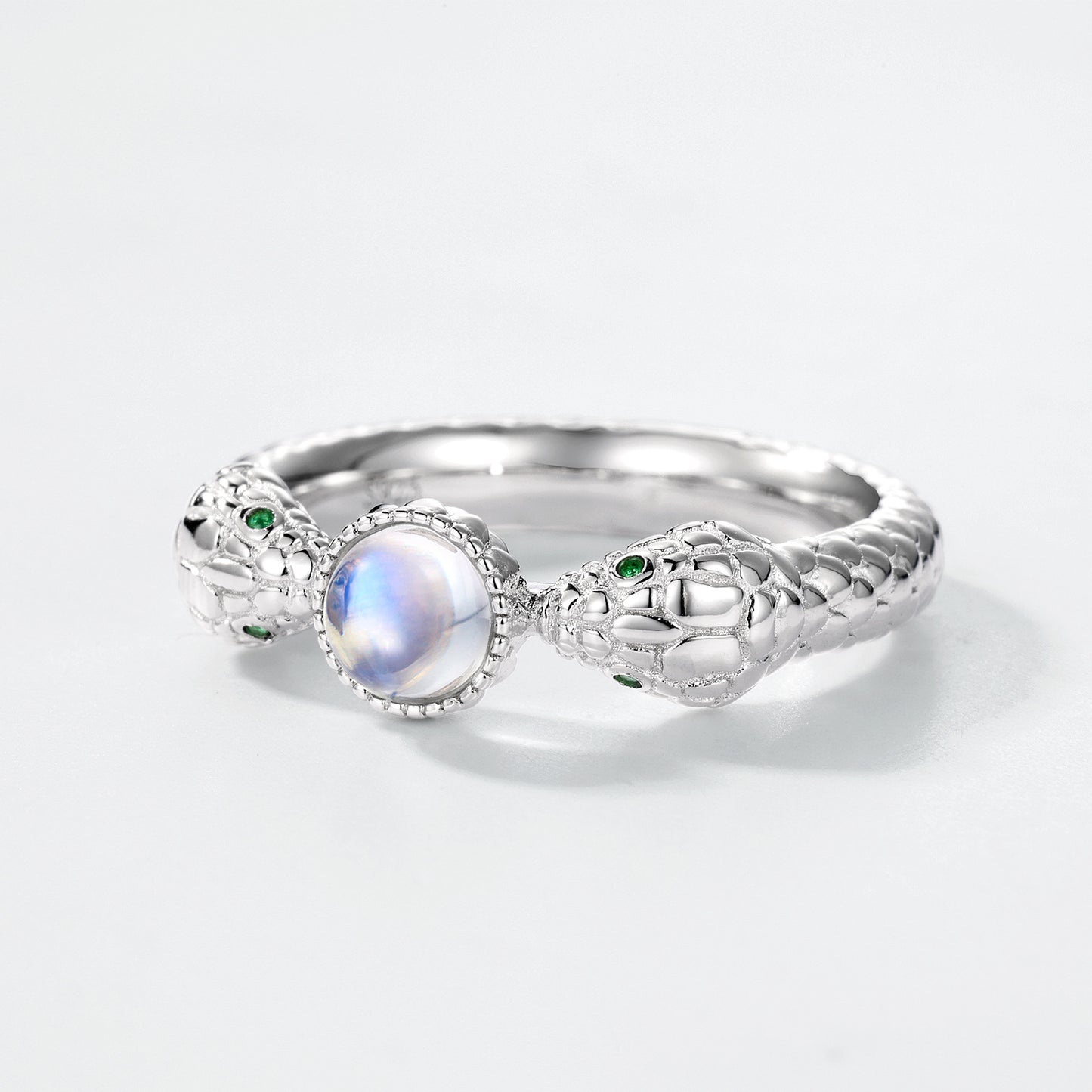 Planderful Everyday Genie Spirit Snake Ring – Versatile Niche Design for Women