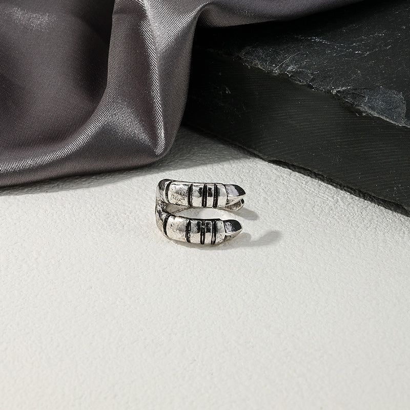 Retro Metal Crab Design Ladies Ring - Vienna Verve Collection