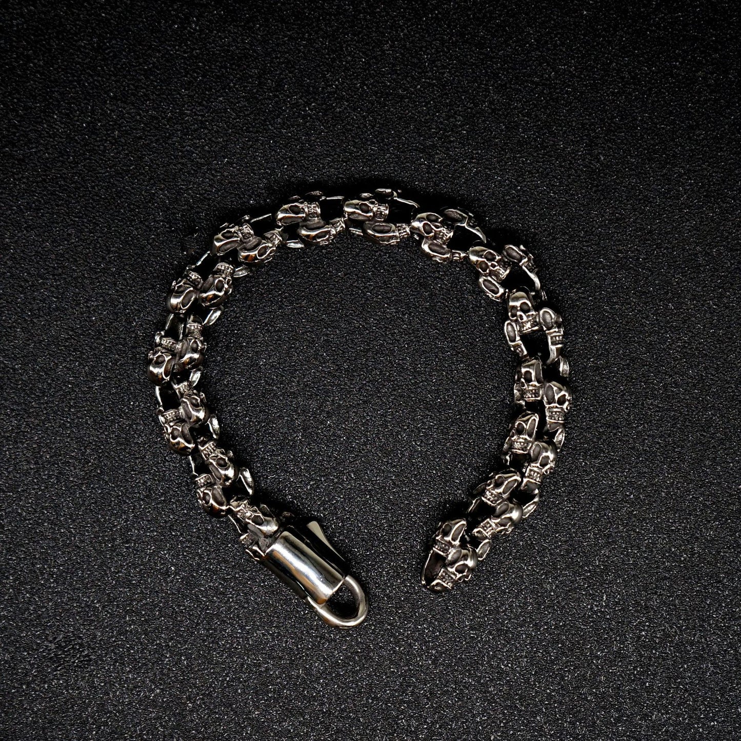 Planderful Skull Bracelet Titanium Steel Unisex Punk Protection Charm Statement Edgy Gift For Punk Fans