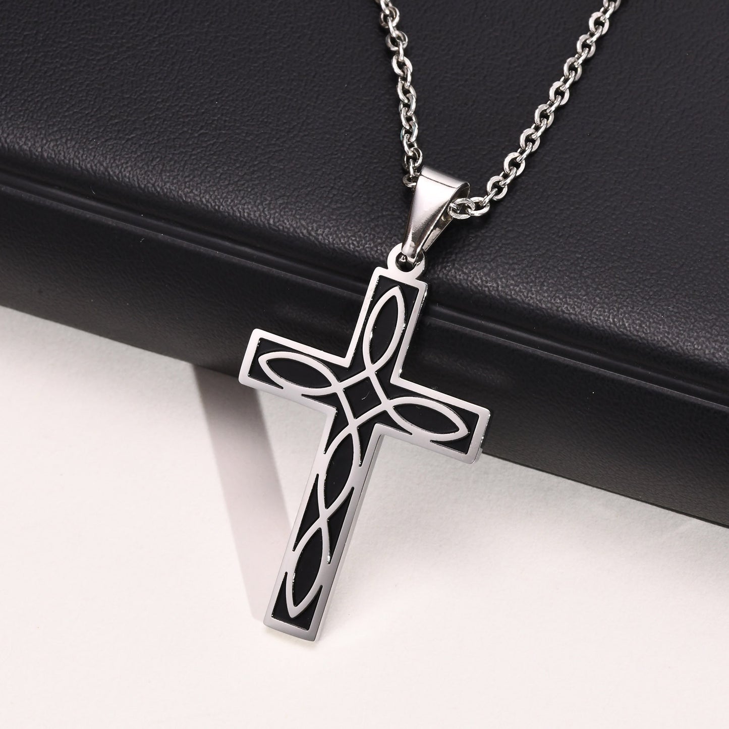 Stainless Steel Corrosion Celtic Knot Cross Pendant Steel Men