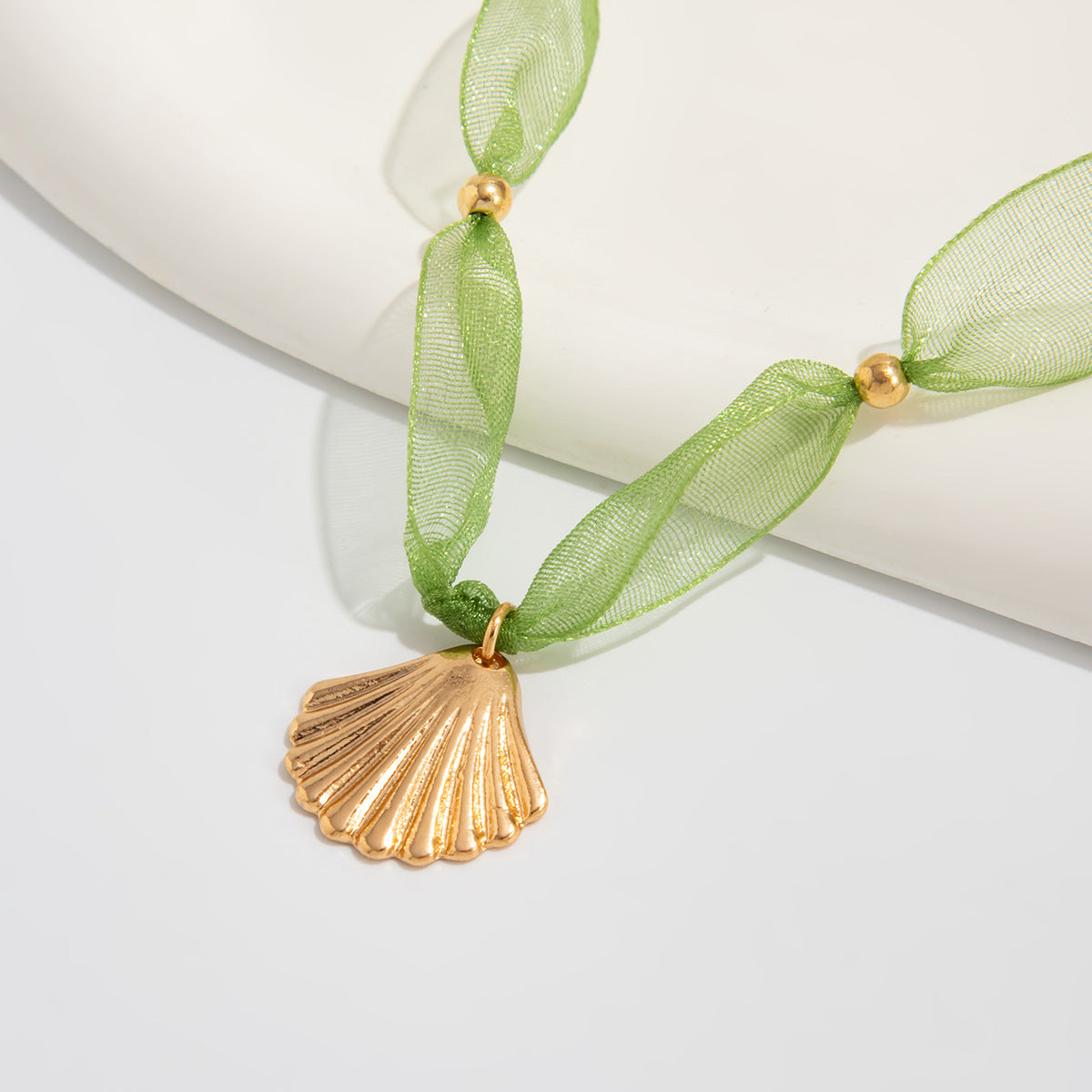 Planderful Vienna Verve Necklace – Stylish Beach-Inspired Starfish Pendant