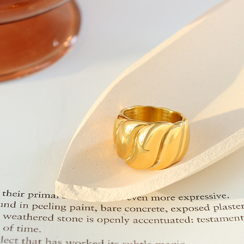 Threaded Wave Pattern Ring - Stylish Titanium Steel 18K Gold Plated Jewelry