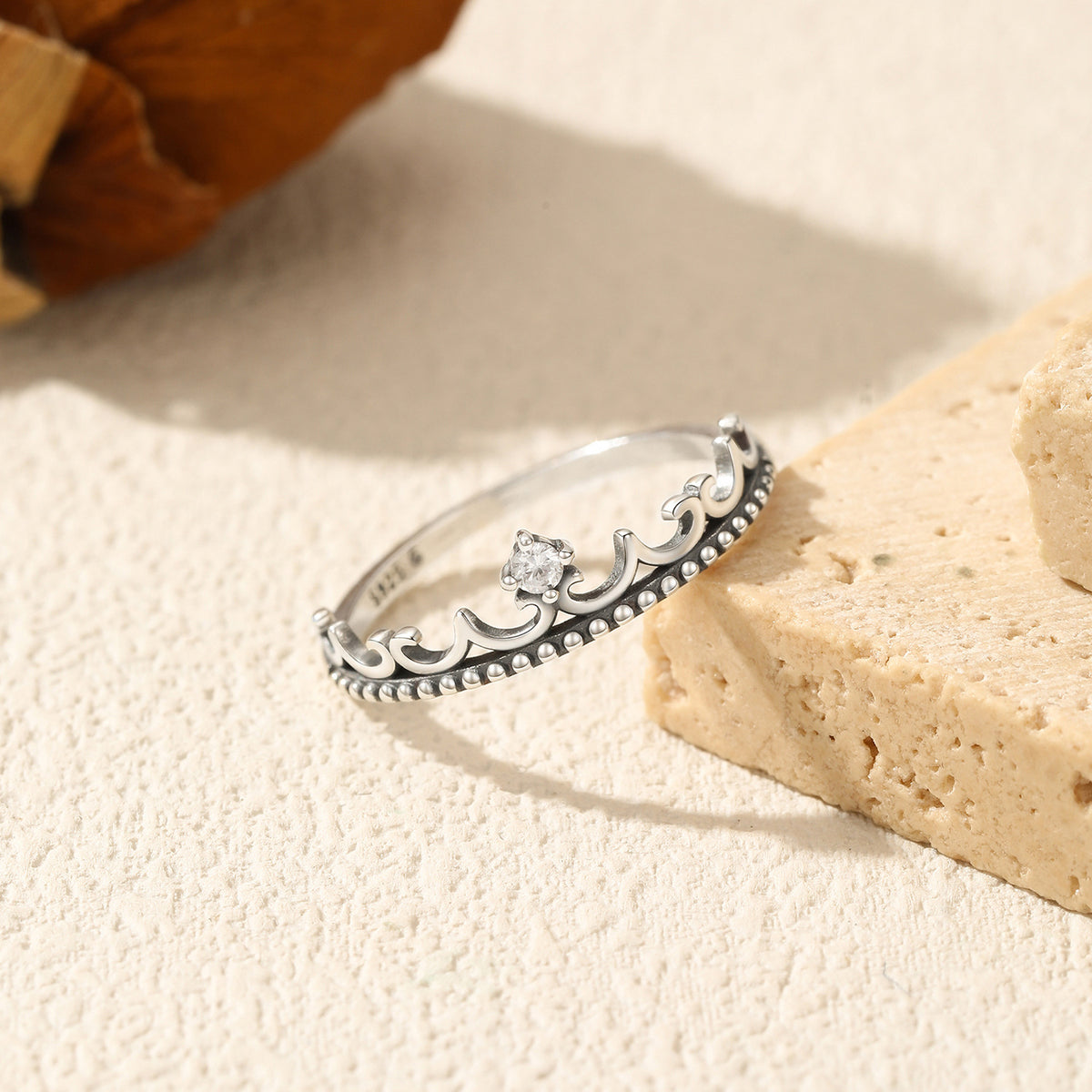 925 Sterling Silver Vintage Zircon Crown Ring
