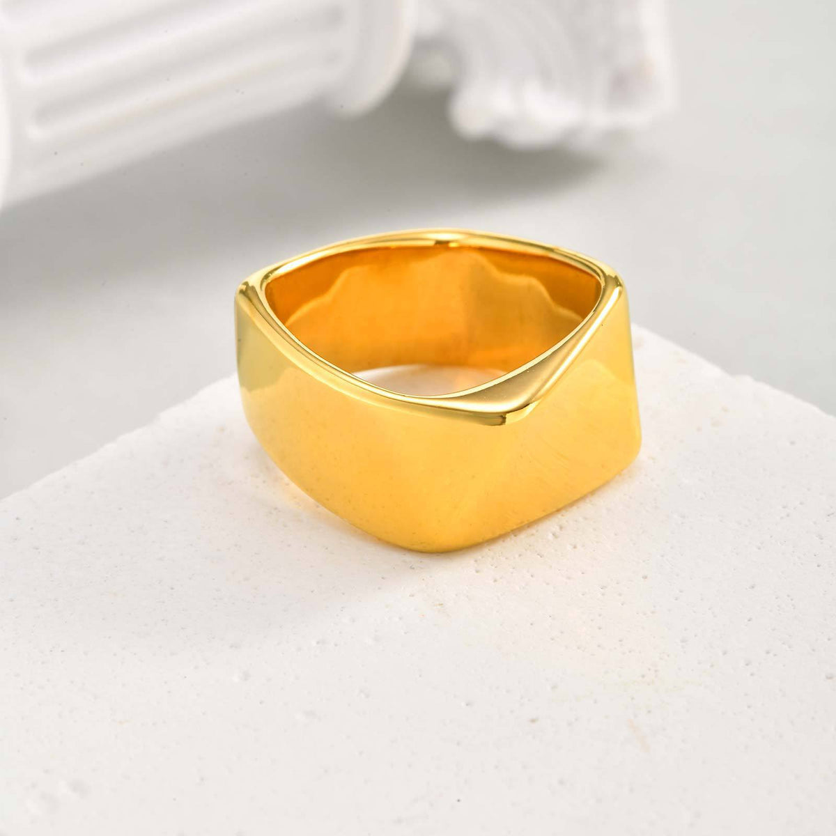Titanium Steel Women's Ring Stainless Steel Plated Gold All-Light Geometric