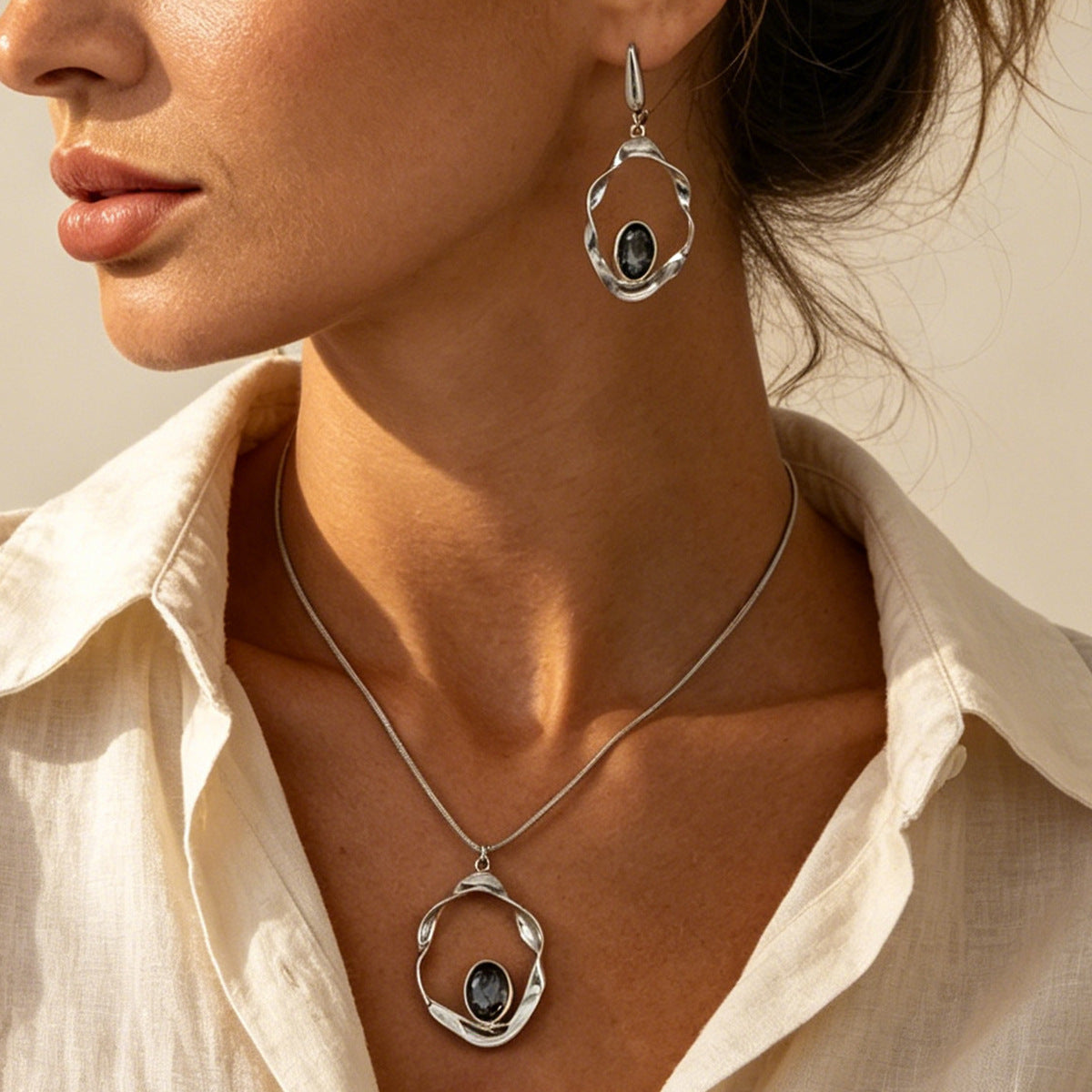 Wavy Ring Crystal-Style Jewelry Set
