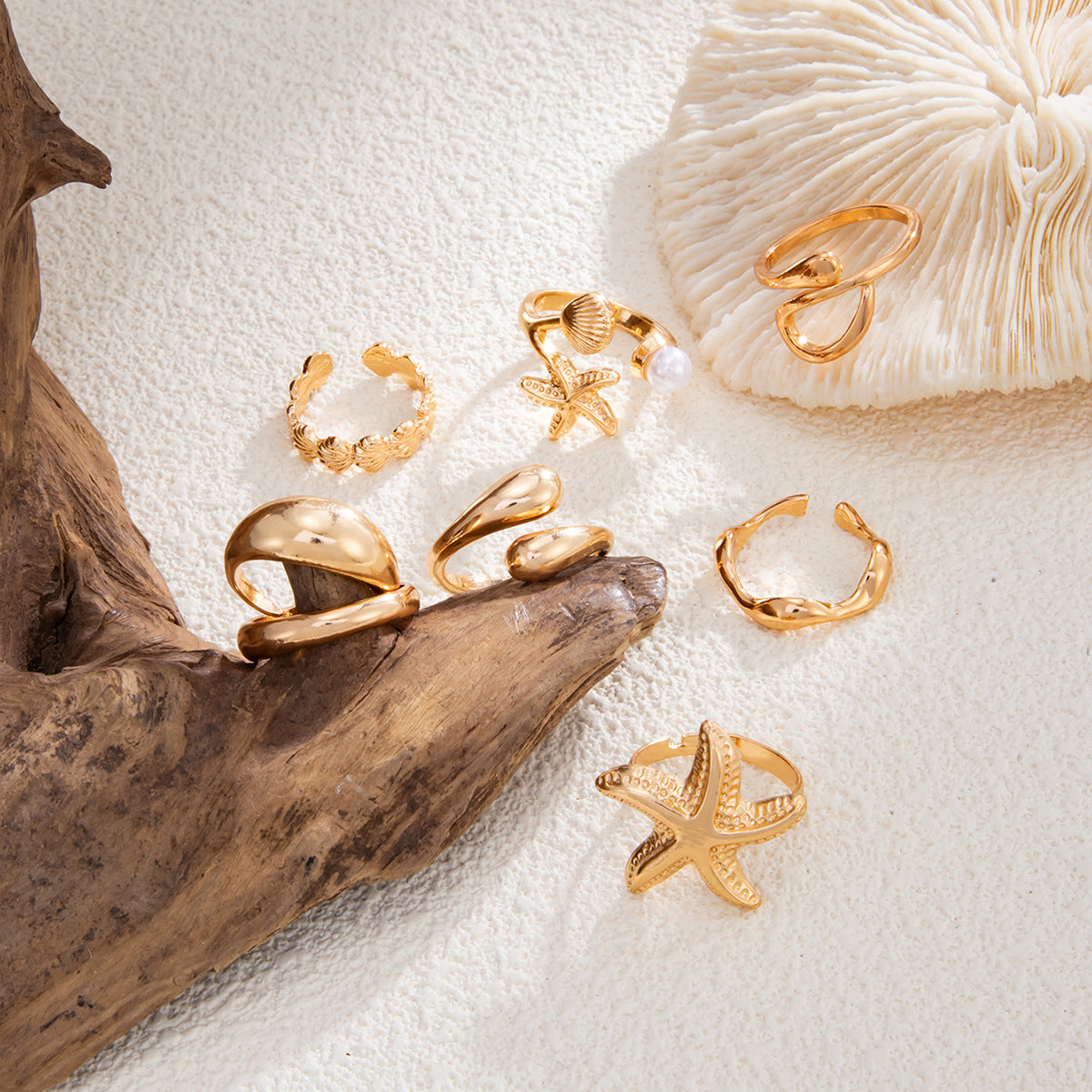 Planderful Vienna Verve Ocean Starfish Shell Ring For Women Irregular Glossy Statement Jewelry