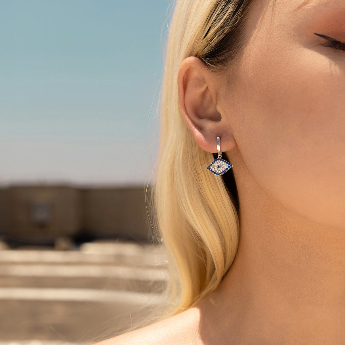 925 Sterling Silver Blue Eye Earrings