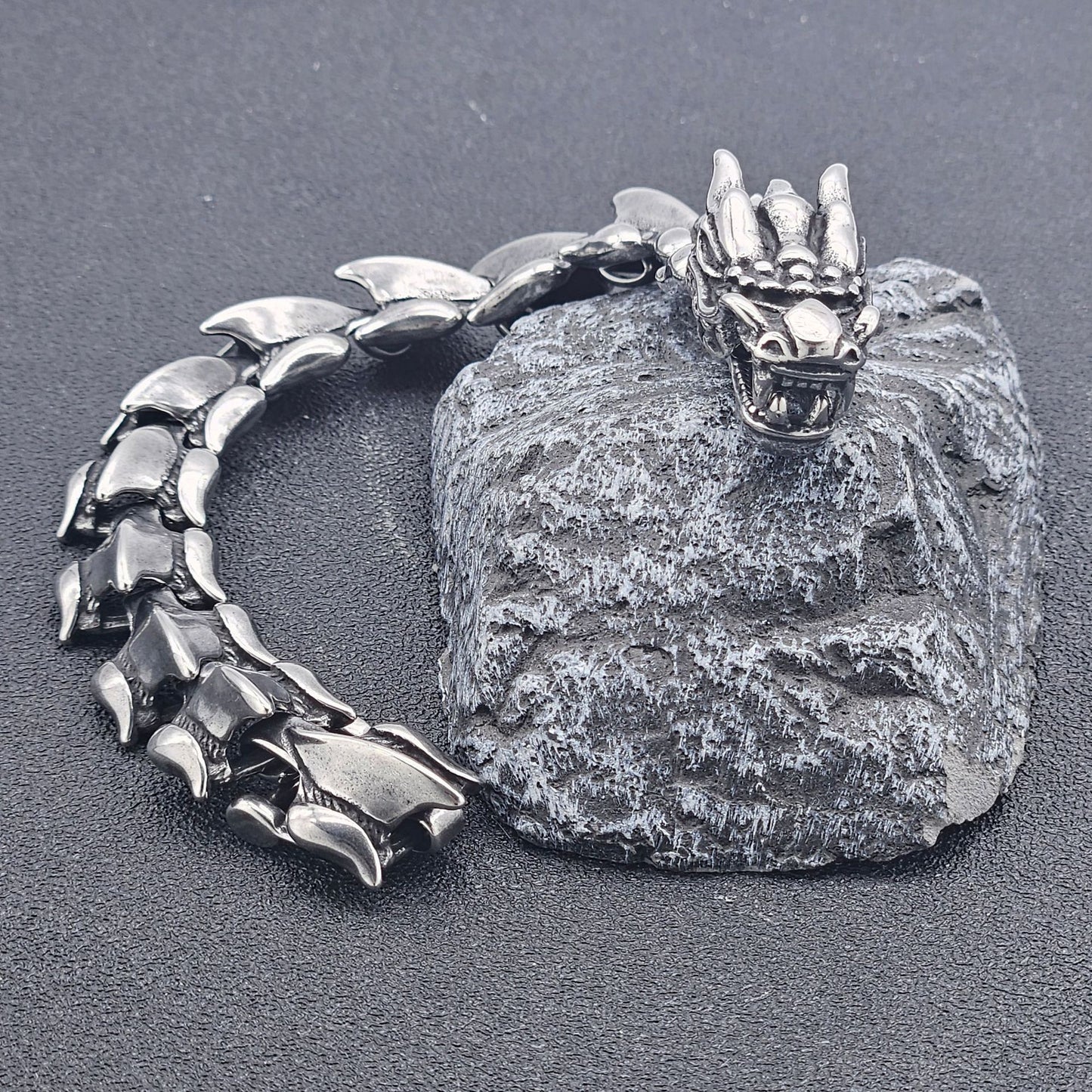 Planderful Titanium Steel Dragon Scale Bracelet For Men And Unisex Retro Keel Punk Style