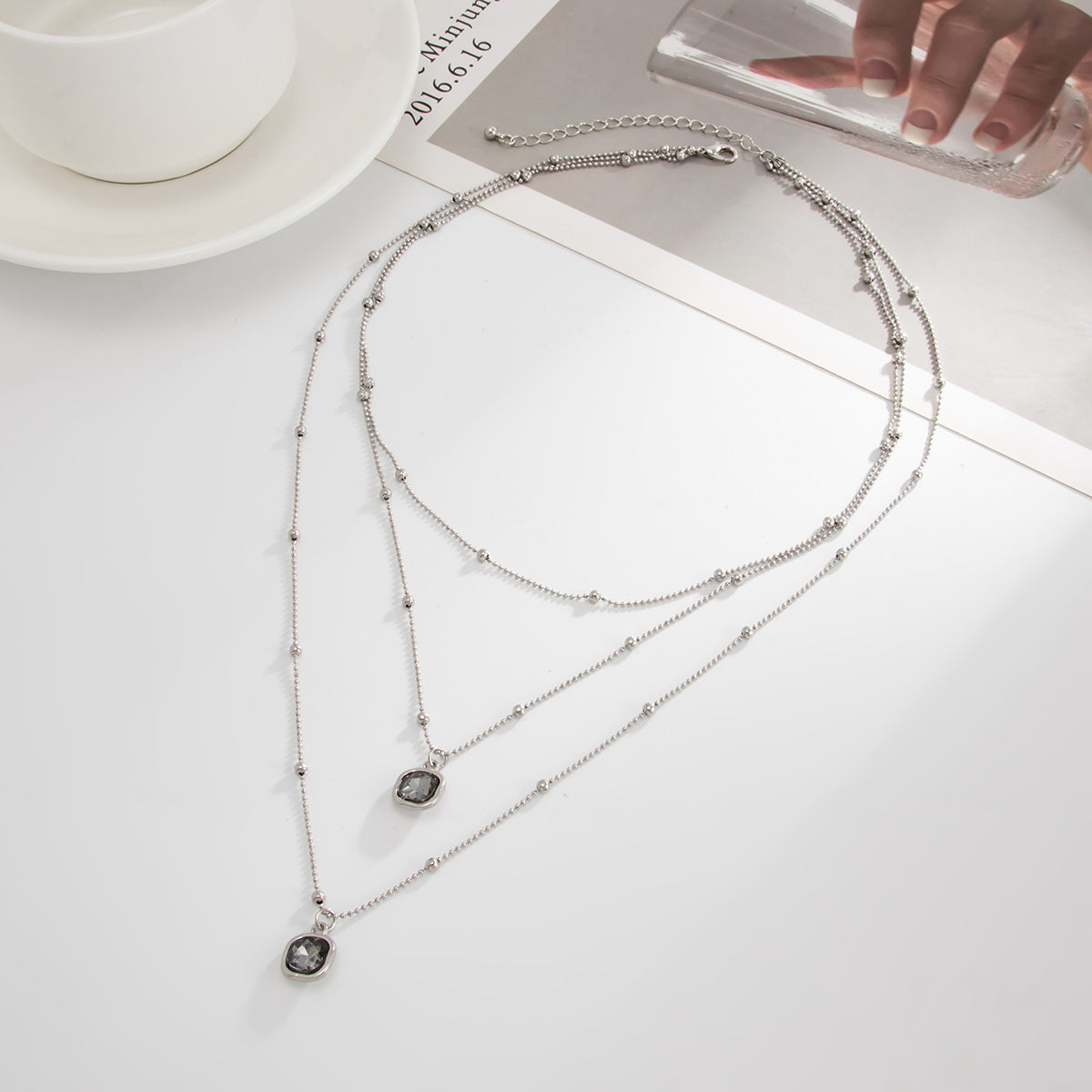 And Geometric Zircon Necklace Multi-Layer Creative Round Bead Thin Chain Necklace