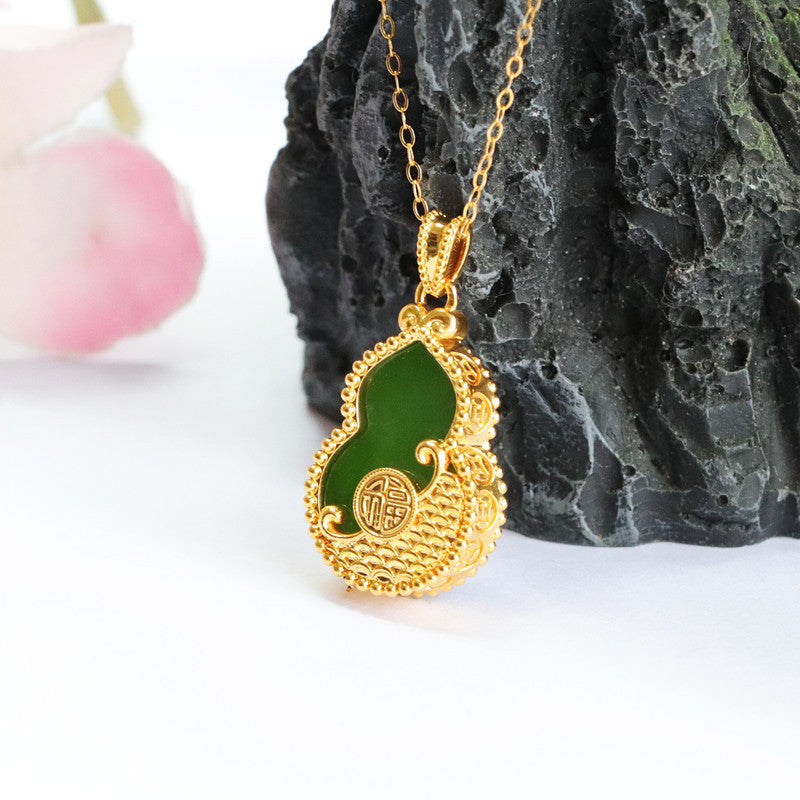 Jewelry Necklace with Hetian Jade Gourd Pendant and Jasper Blessing