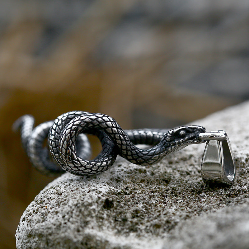 Retro Stainless Steel Snake Pendant for Men - Wholesale European and American Jewelry