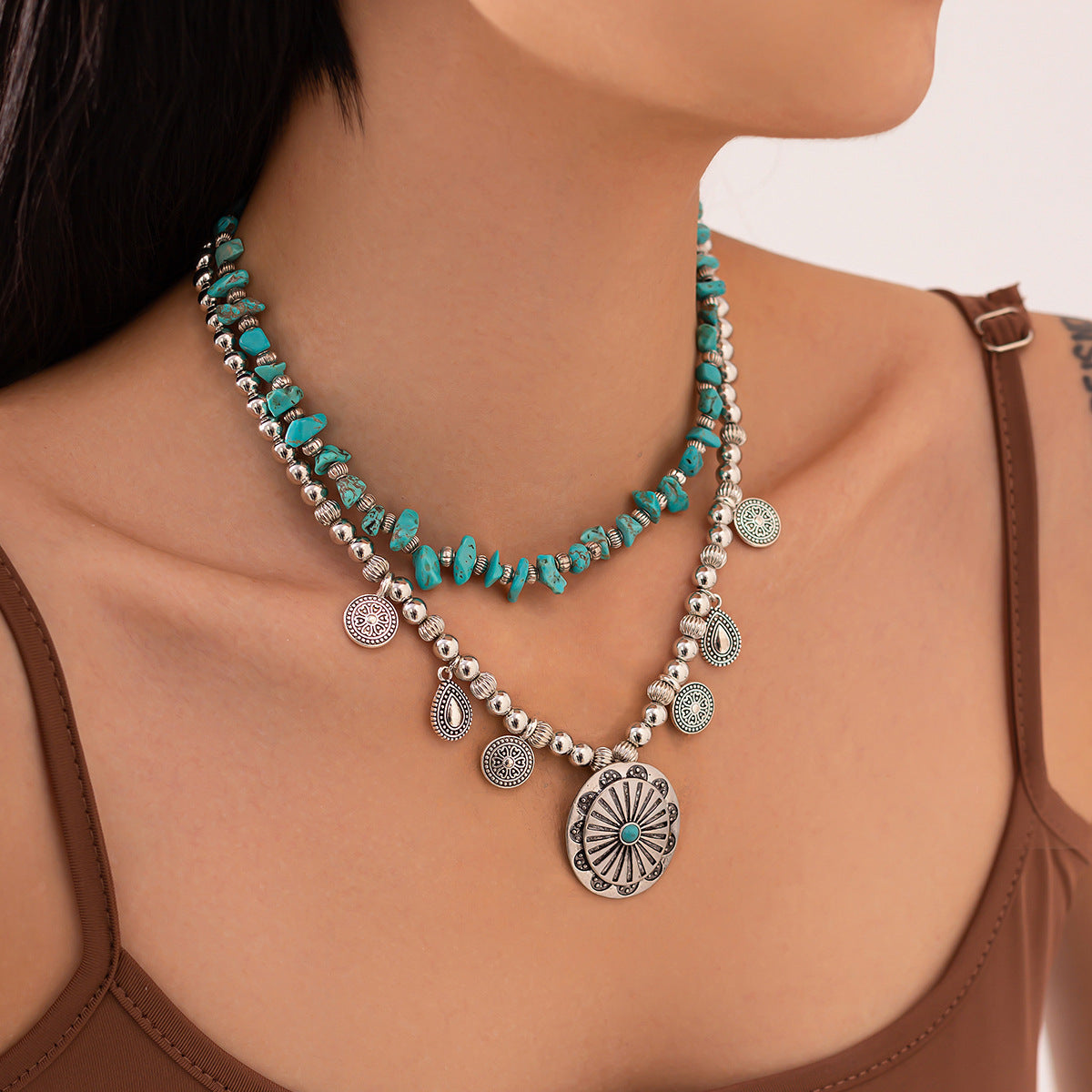 Planderful Vienna Verve Necklace – Retro Ethnic Style with Irregular Turquoise Beads