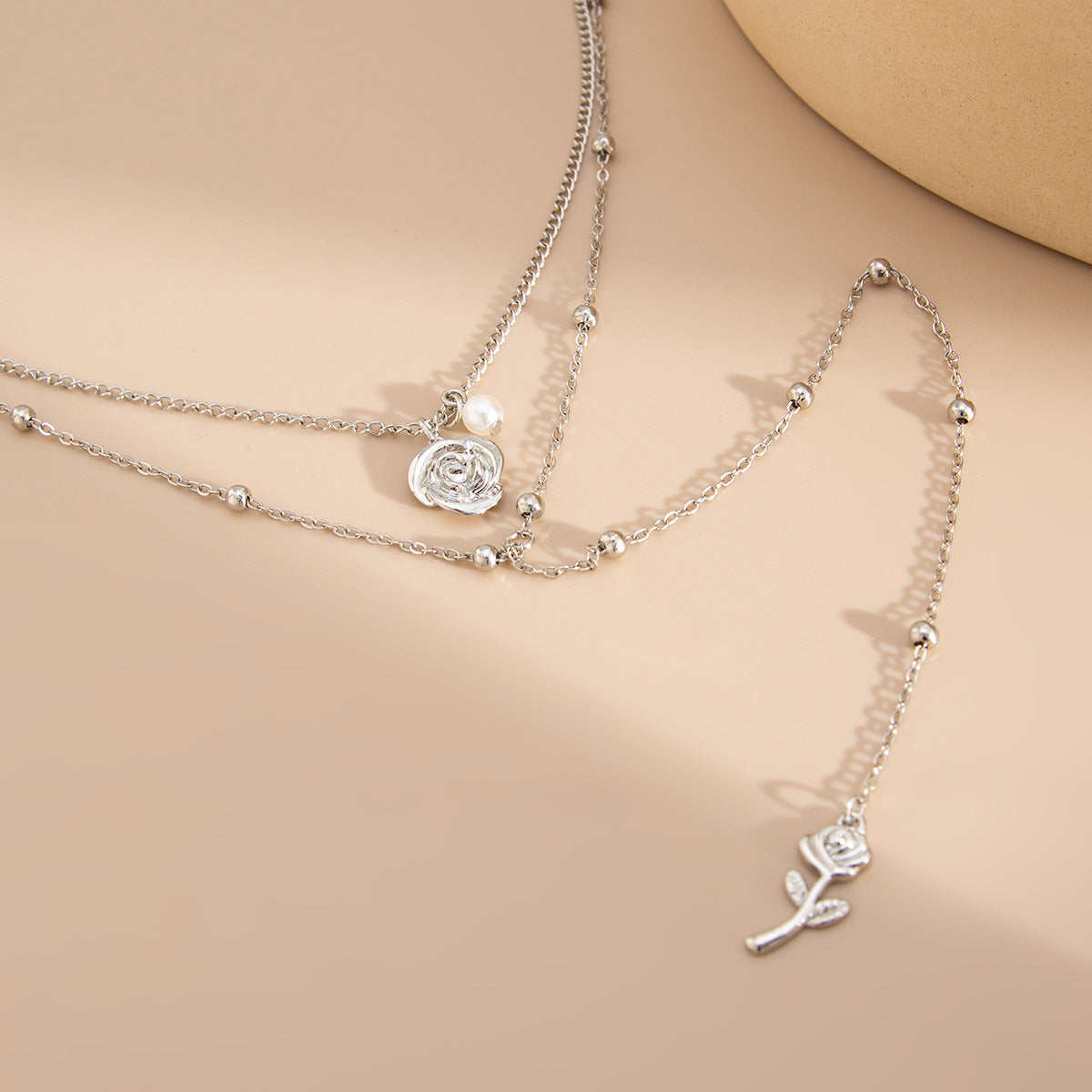 Planderful Vienna Verve Necklace – Elegant Imitation Pearl Stacking Design